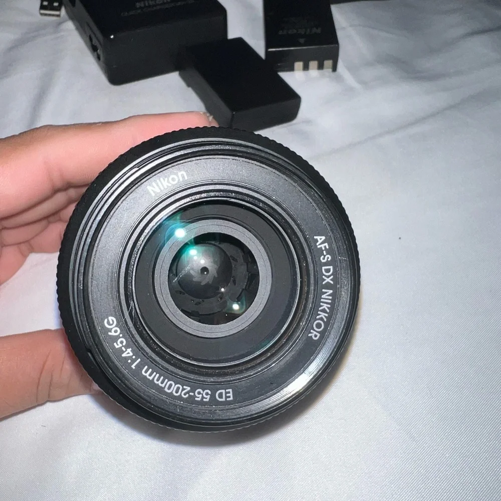 Nikon D40 Digital Camera